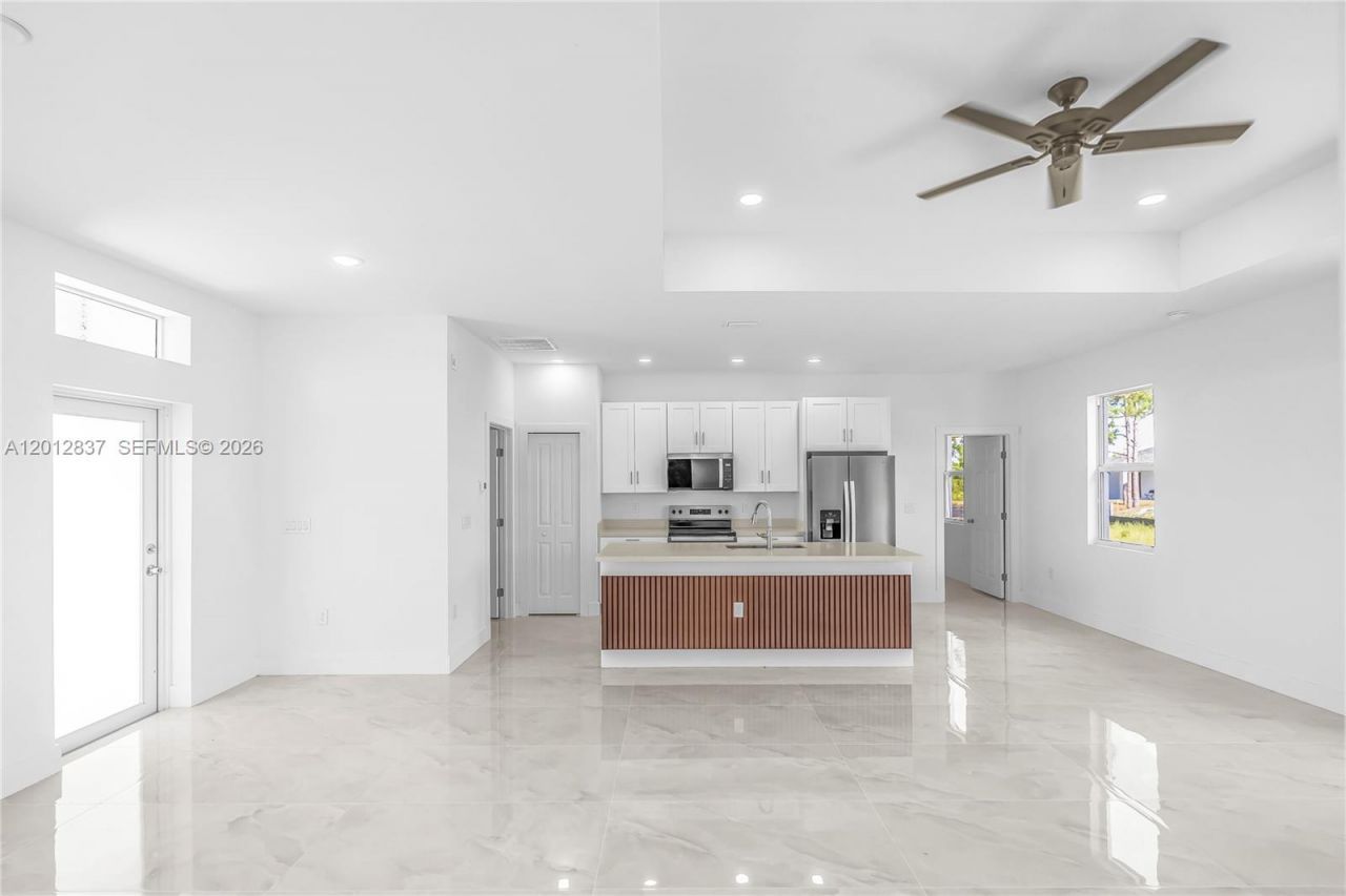 3611 18th St, Lehigh Acres, FL 33976 Photo