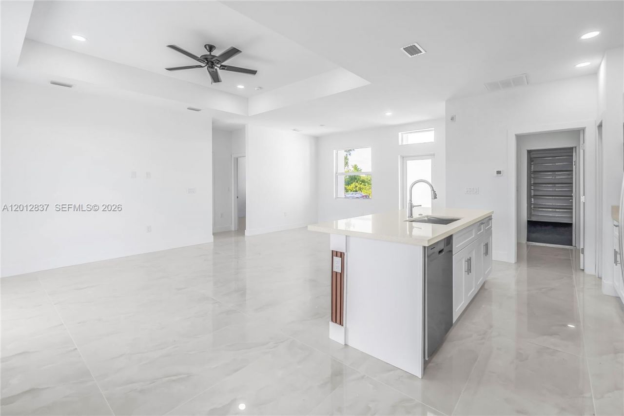 3611 18th St, Lehigh Acres, FL 33976 Photo