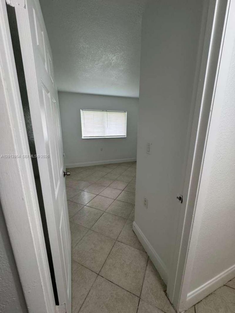 1201 Lake Victoria Dr, Unit V, West Palm Beach, FL 33411 Photo
