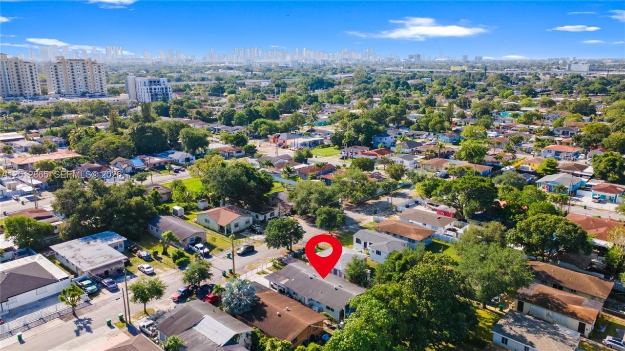 5300 NW 30th Pl, Miami, FL 33142 Photo