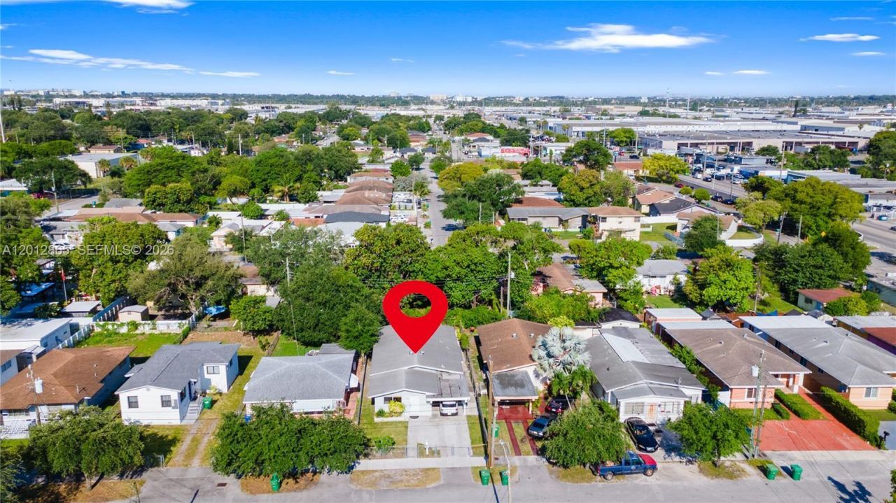 5300 NW 30th Pl, Miami, FL 33142 Photo