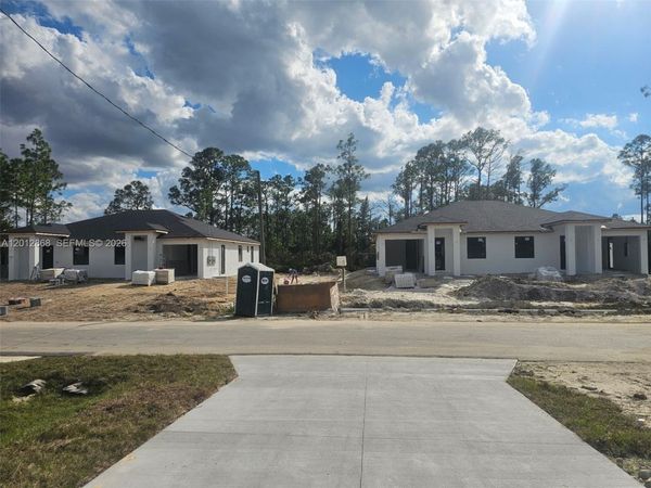 321-323 URBANA ST , Unincorporated Dade County, FL 33972