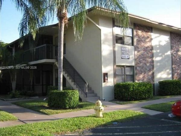 10025 Winding Lake Rd , Unit 202, Sunrise, FL 33351
