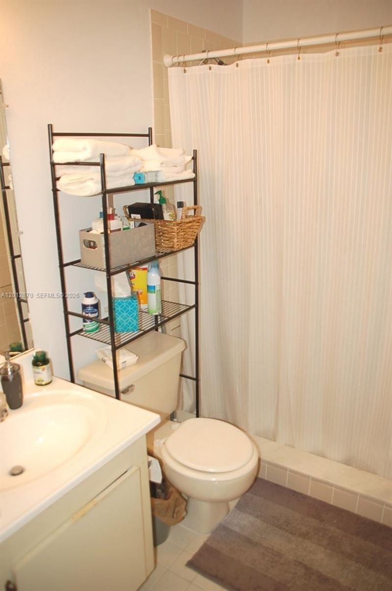 10025 Winding Lake Rd , Unit 202, Sunrise, FL 33351 Photo