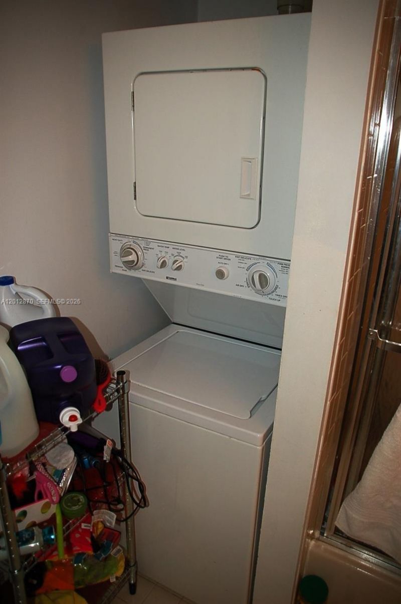 10025 Winding Lake Rd , Unit 202, Sunrise, FL 33351 Photo