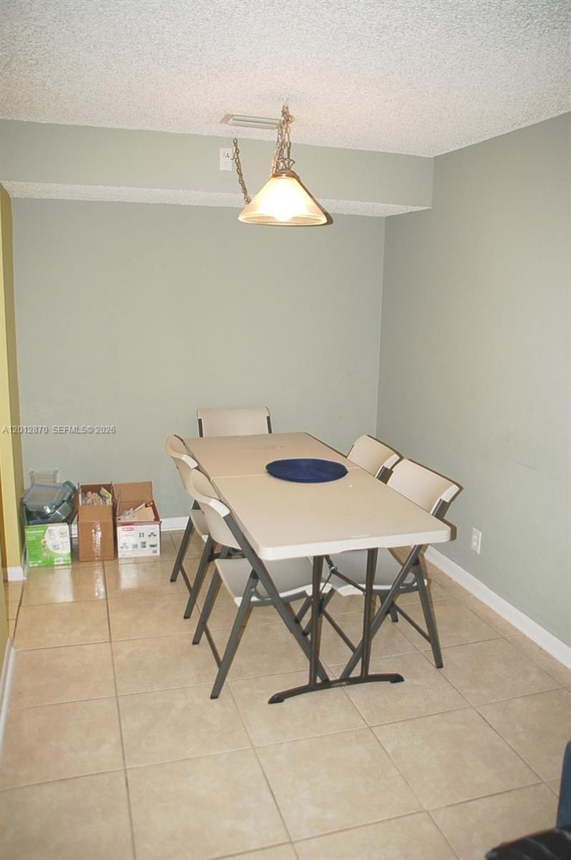 10025 Winding Lake Rd , Unit 202, Sunrise, FL 33351 Photo