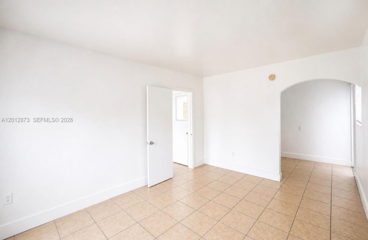 5305 Biscayne Blvd, Unit 209, Miami, FL 33137 Photo