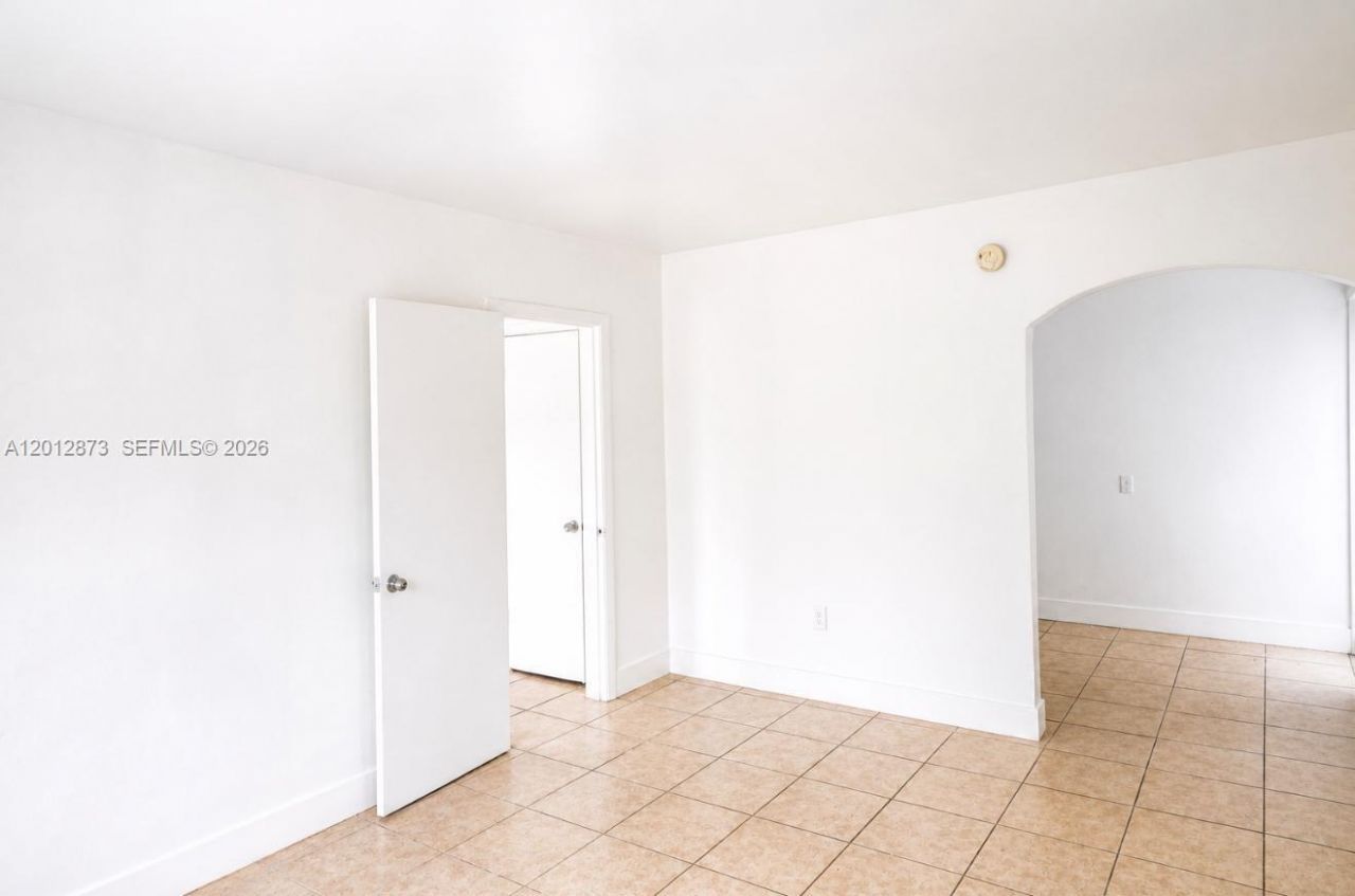 5305 Biscayne Blvd, Unit 209, Miami, FL 33137 Photo