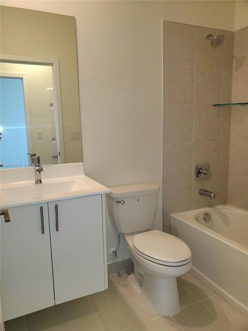 4278 NW 82nd Ave, Unit 4278, Doral, FL 33166 Photo