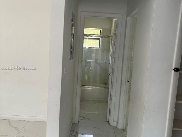 1371 NE 150th St , Miami, FL 33161