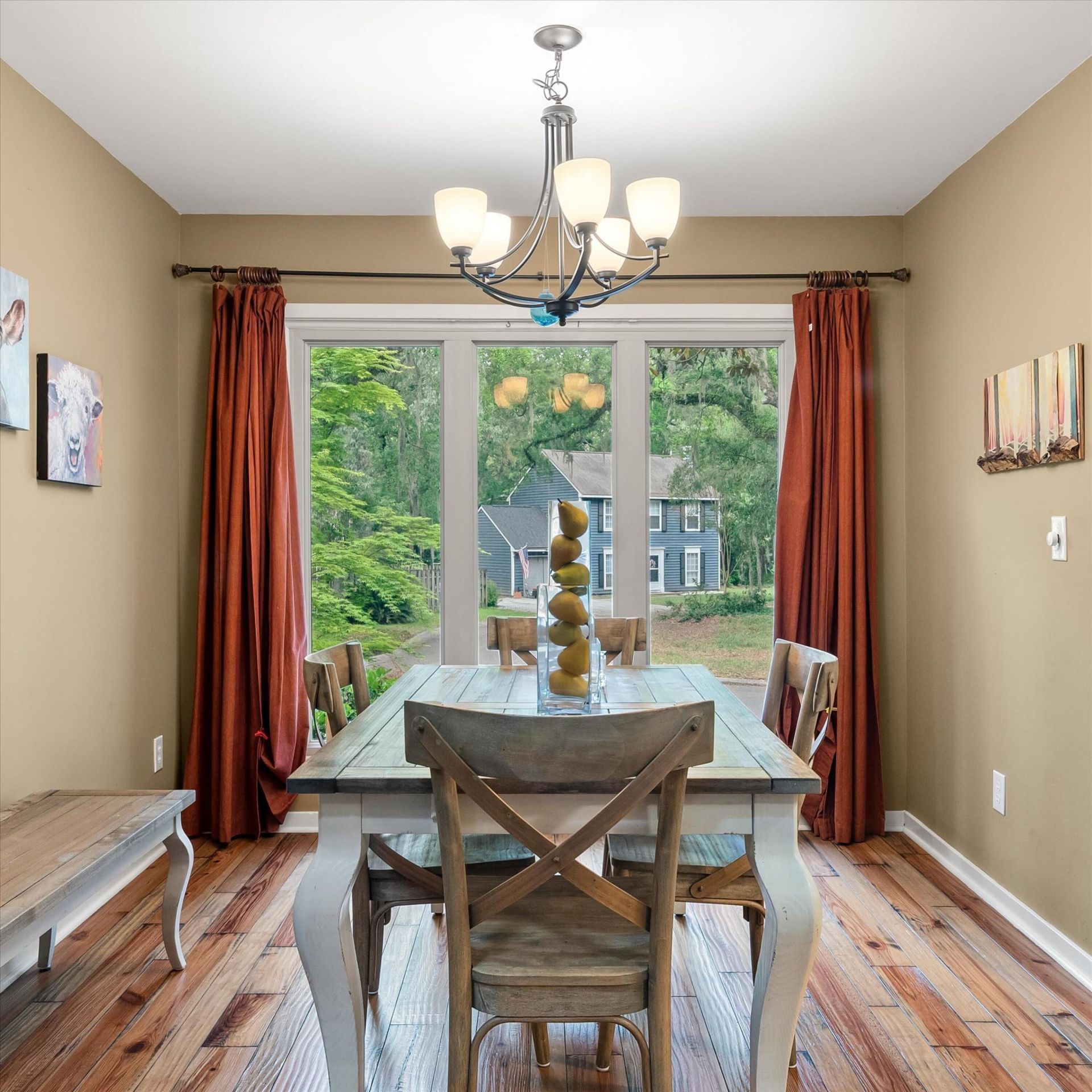 144 Mansfield Boulevard Photo 10