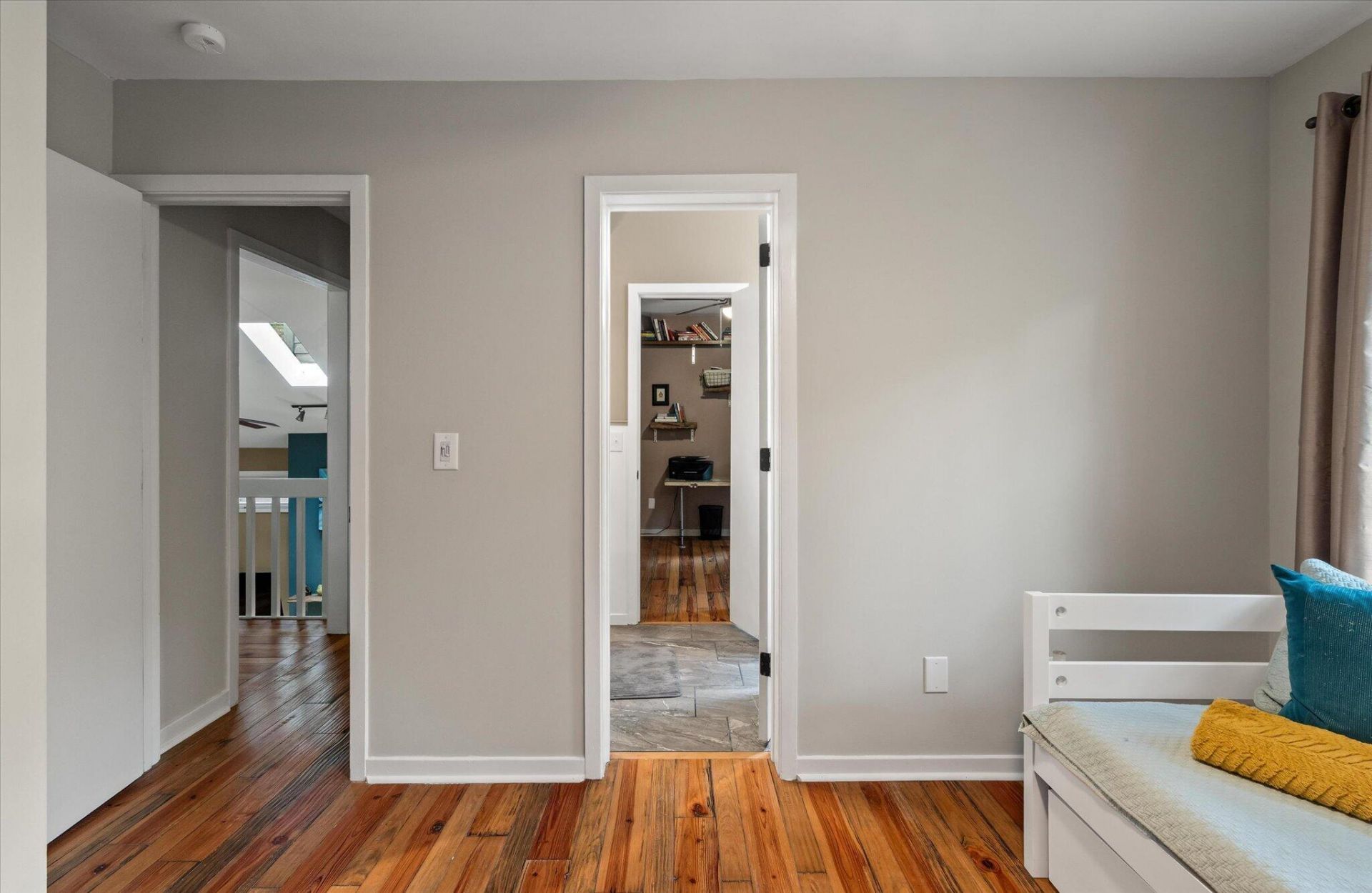 144 Mansfield Boulevard Photo 35