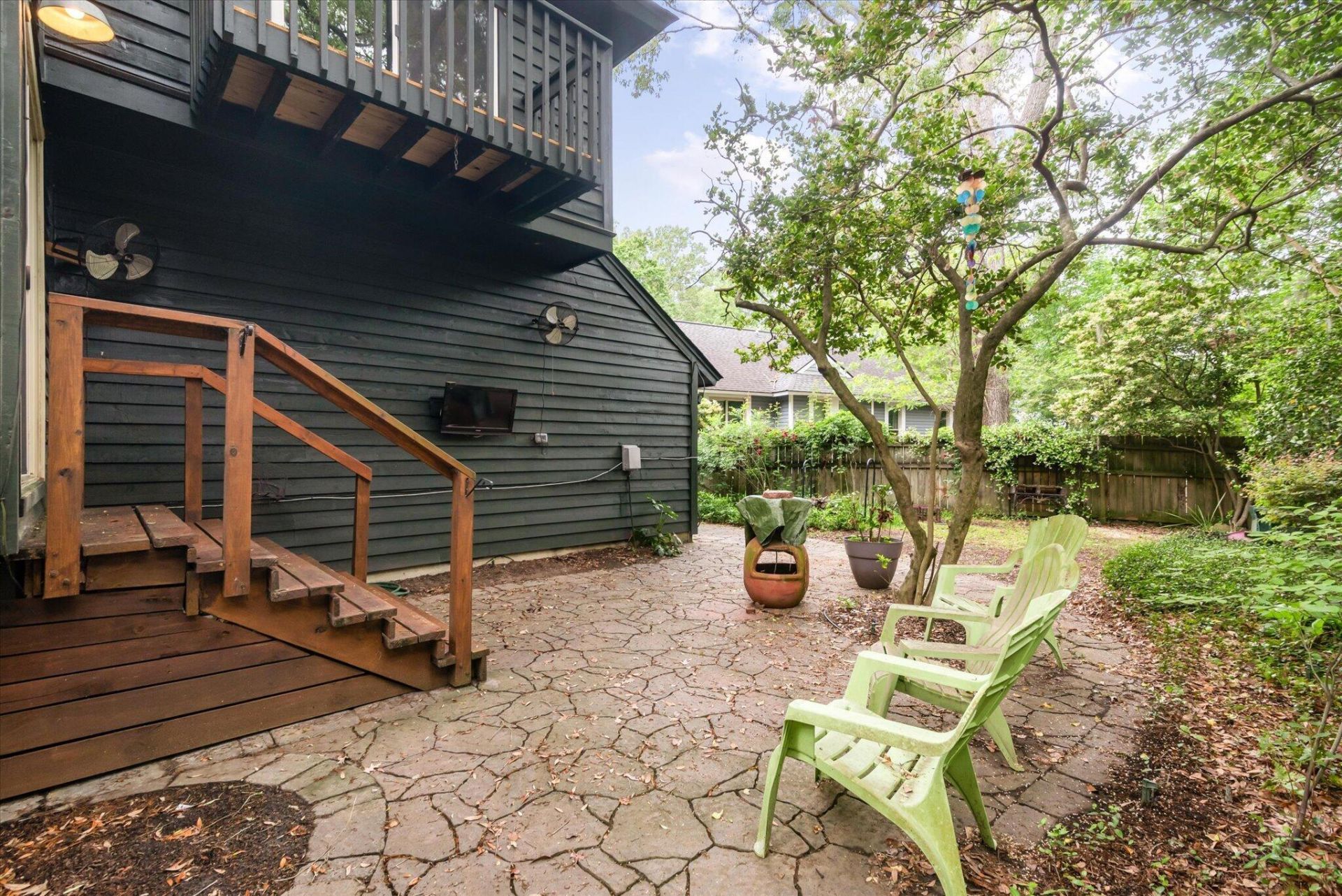 144 Mansfield Boulevard Photo 42