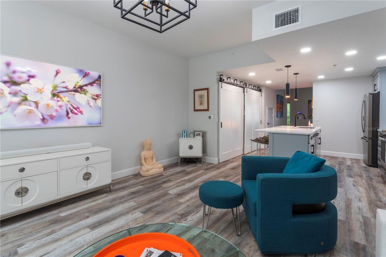 100 4th Avenue S, Unit 135, Saint Petersburg, FL 33701 Photo