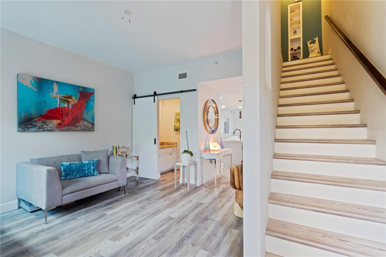 100 4th Avenue S, Unit 135, Saint Petersburg, FL 33701 Photo
