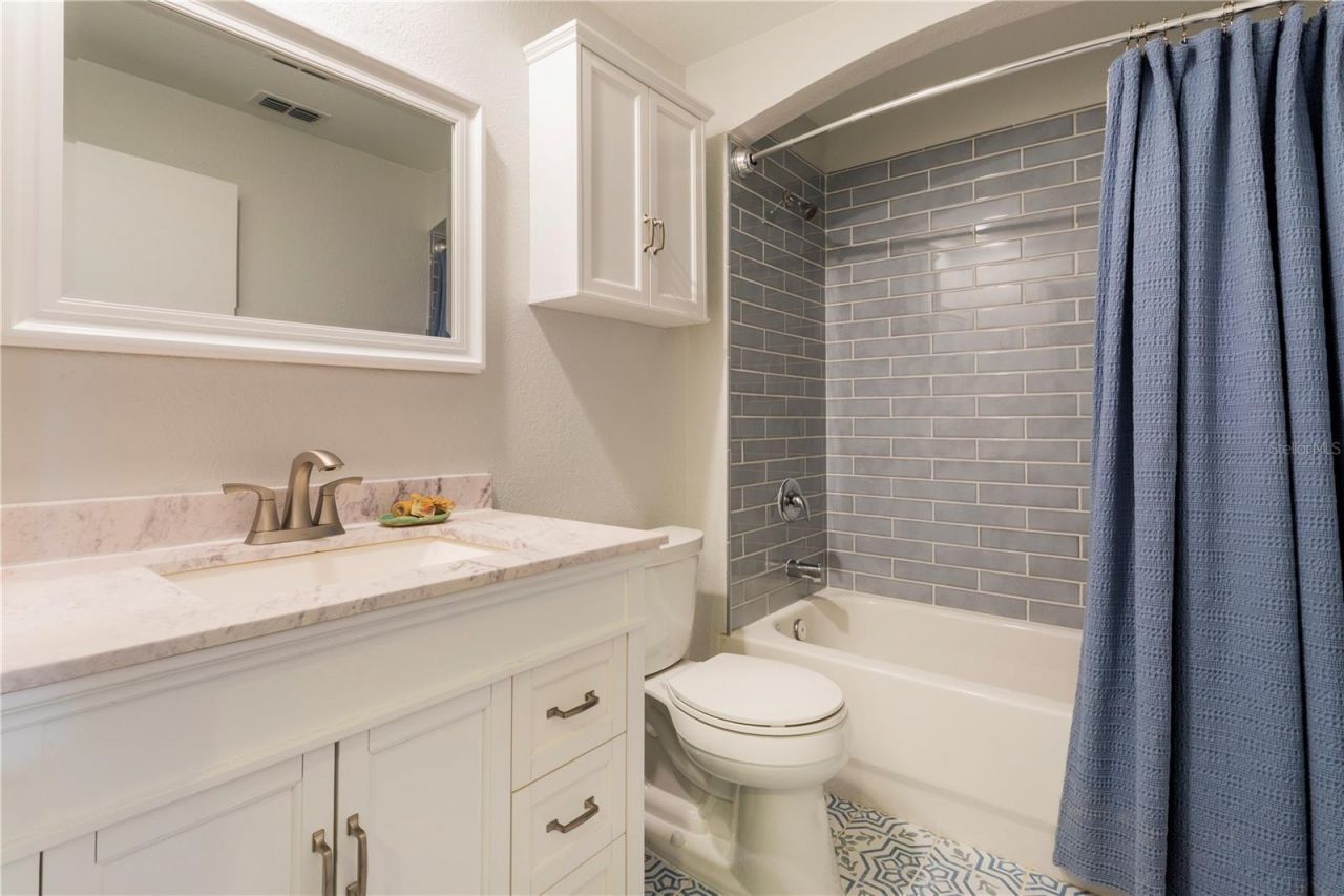 100 4th Avenue S, Unit 135, Saint Petersburg, FL 33701 Photo