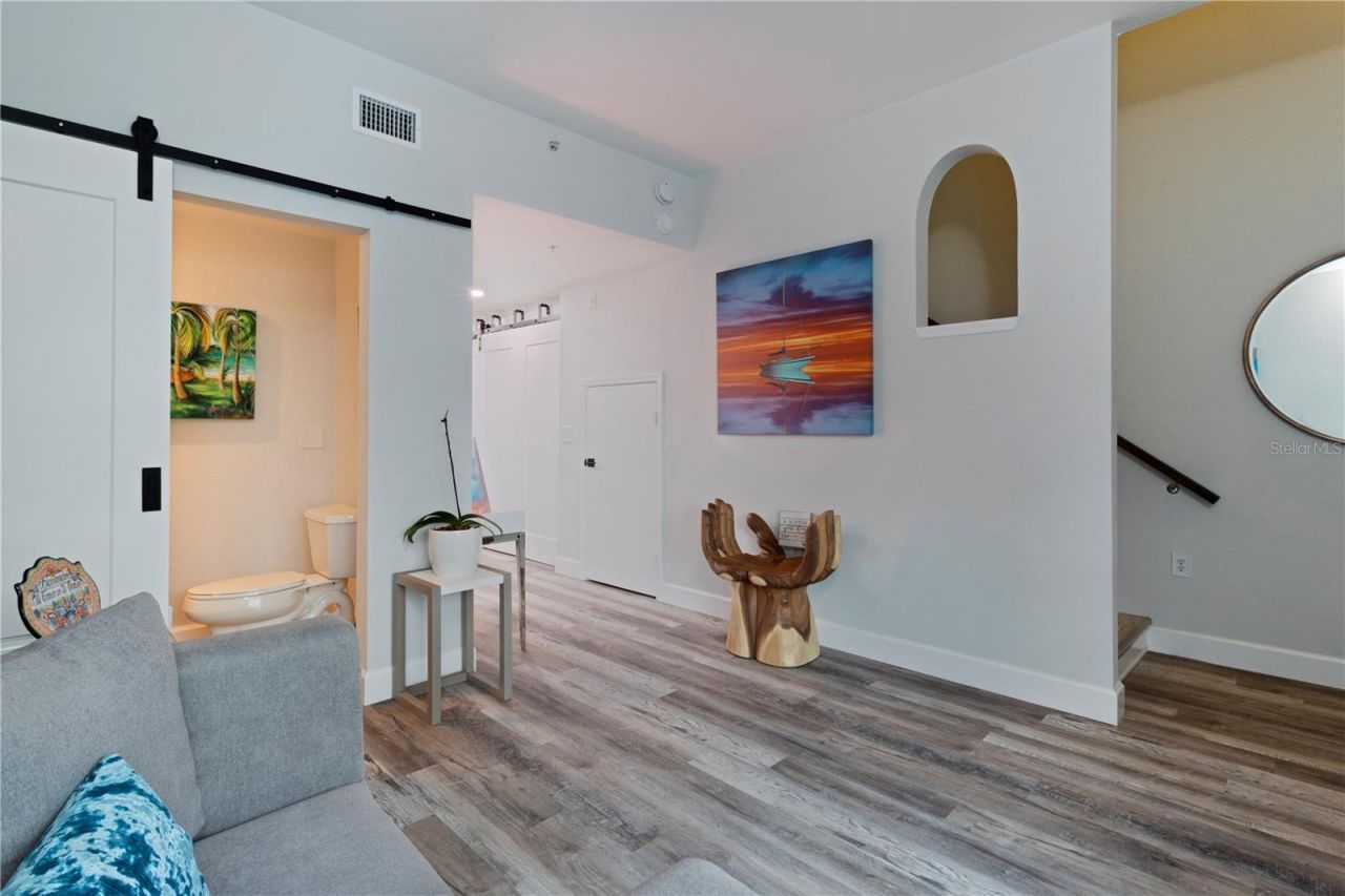 100 4th Avenue S, Unit 135, Saint Petersburg, FL 33701 Photo