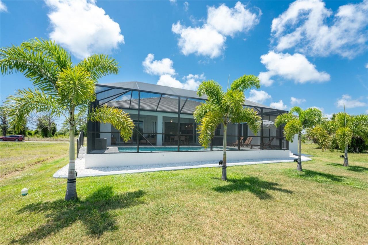 255 Rotonda Boulevard S, Rotonda West, FL 33947 Photo