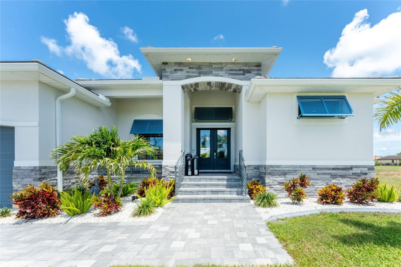 255 Rotonda Boulevard S, Rotonda West, FL 33947 Photo
