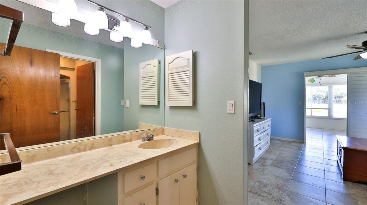 127 Lake Fairgreen Circle, New Smyrna Beach, FL 32168 Photo