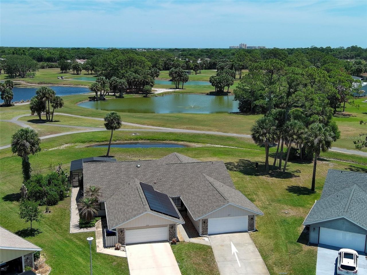 127 Lake Fairgreen Circle, New Smyrna Beach, FL 32168 Photo
