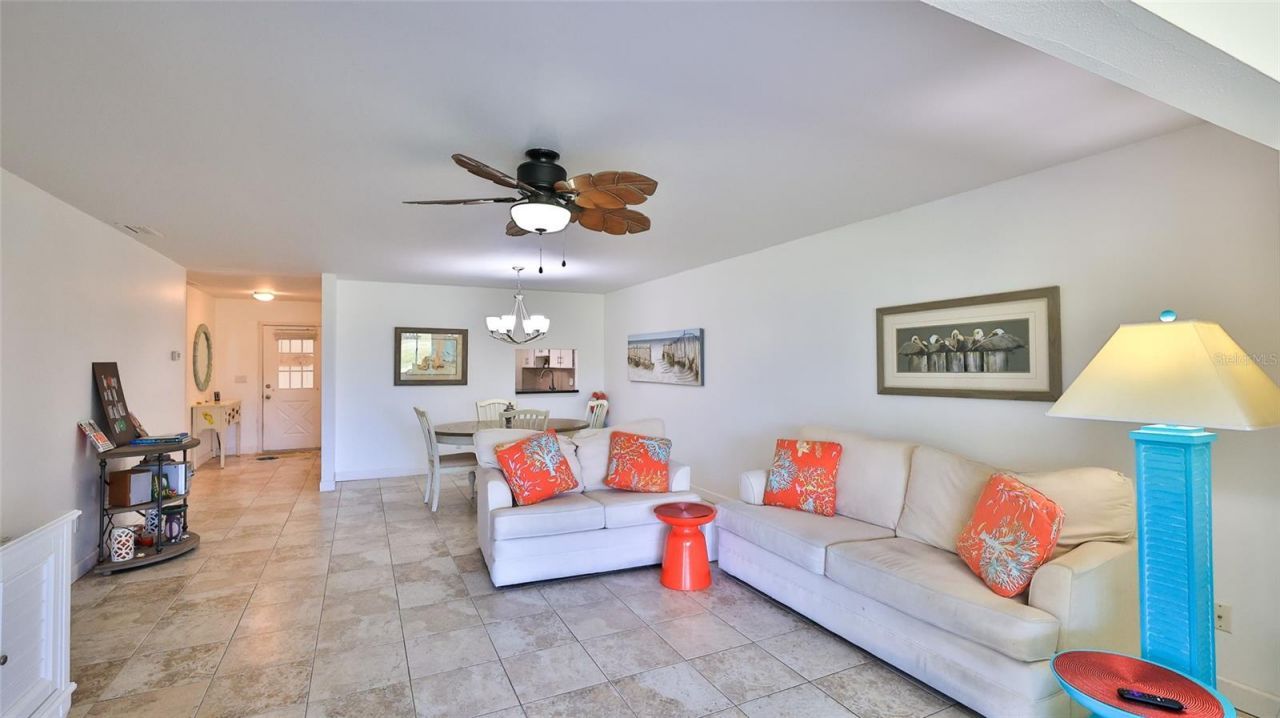 127 Lake Fairgreen Circle, New Smyrna Beach, FL 32168 Photo