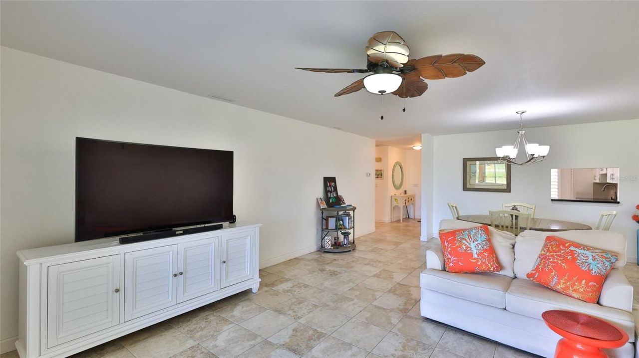 127 Lake Fairgreen Circle, New Smyrna Beach, FL 32168 Photo