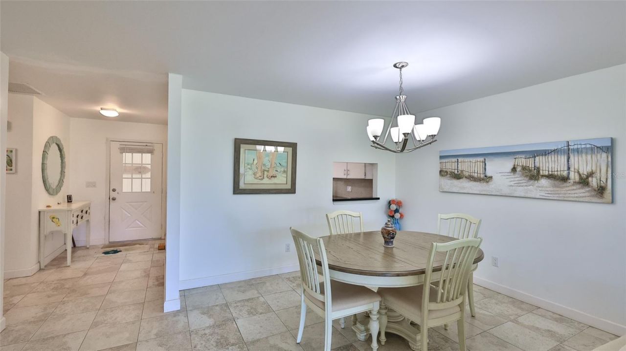 127 Lake Fairgreen Circle, New Smyrna Beach, FL 32168 Photo