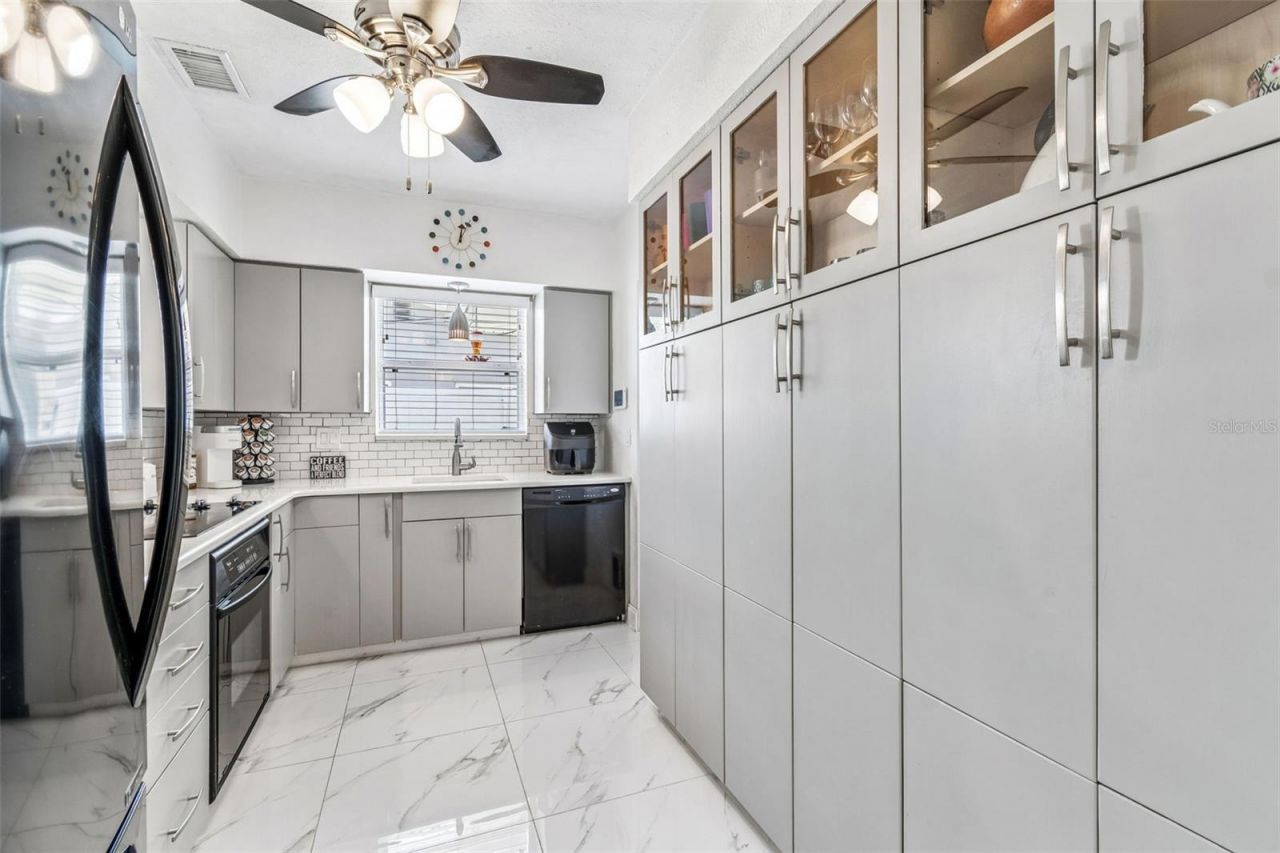 6765 11th Avenue N, Saint Petersburg, FL 33710 Photo