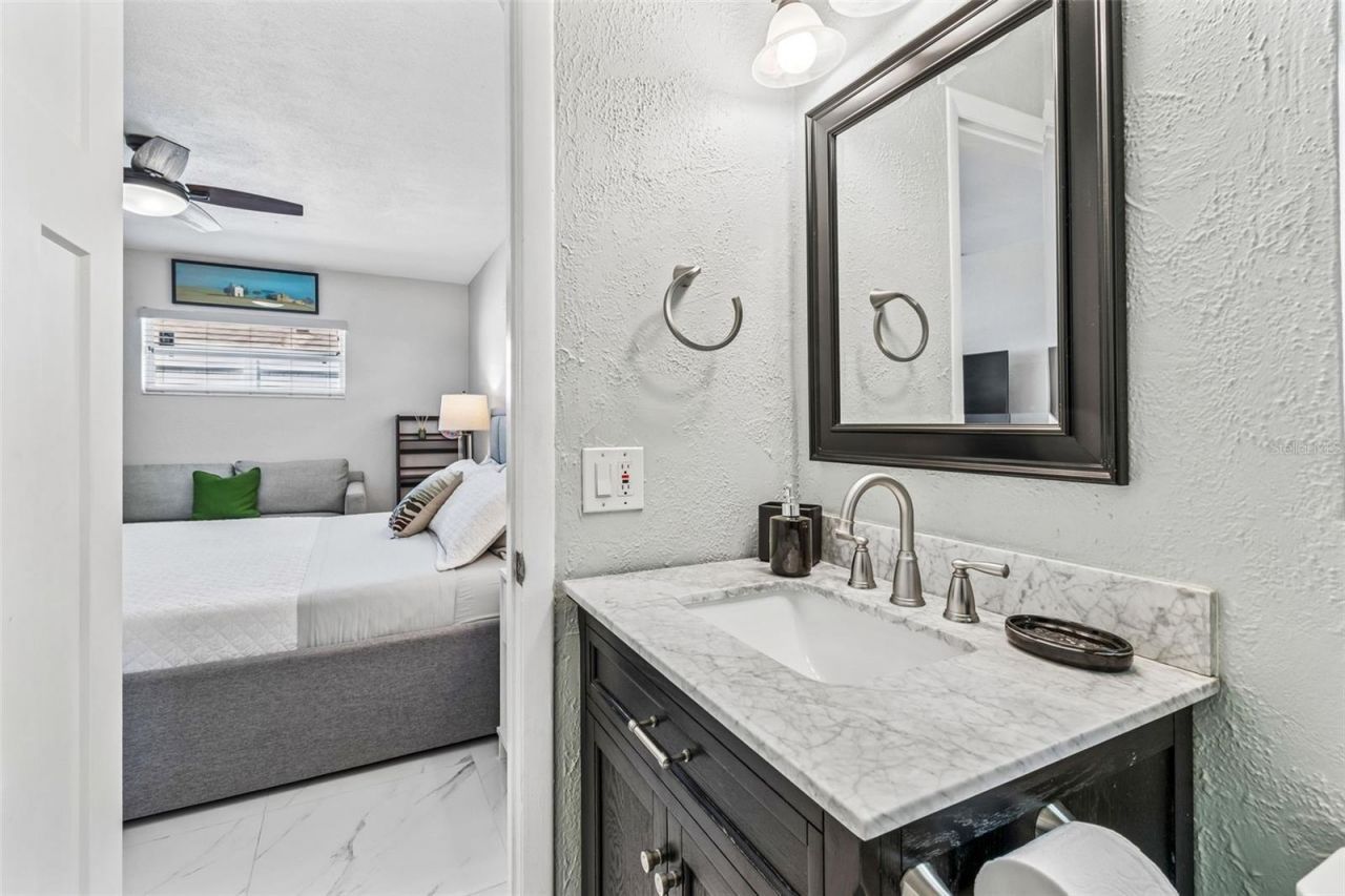 6765 11th Avenue N, Saint Petersburg, FL 33710 Photo