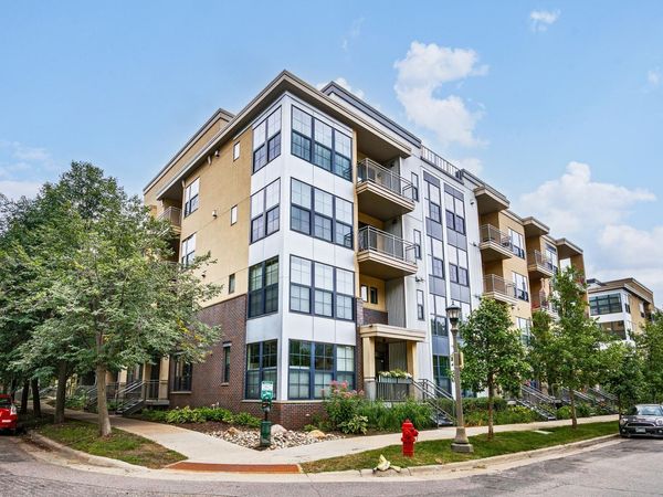 2566 Ellis Avenue , Unit 116, Saint Paul, MN 55114
