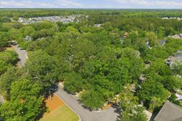 316 Hundred Oaks Parkway photo 4