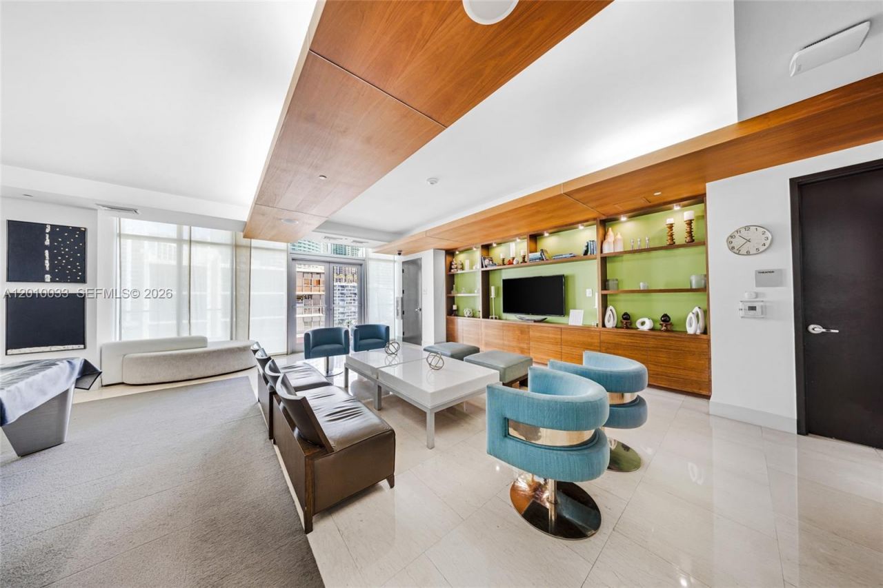 500 Brickell Ave , Unit 3707, Miami, FL 33131 Photo