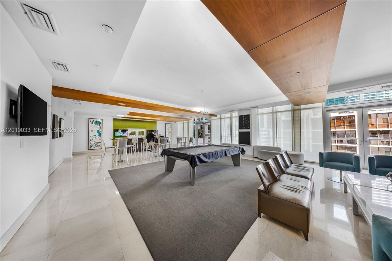 500 Brickell Ave , Unit 3707, Miami, FL 33131 Photo