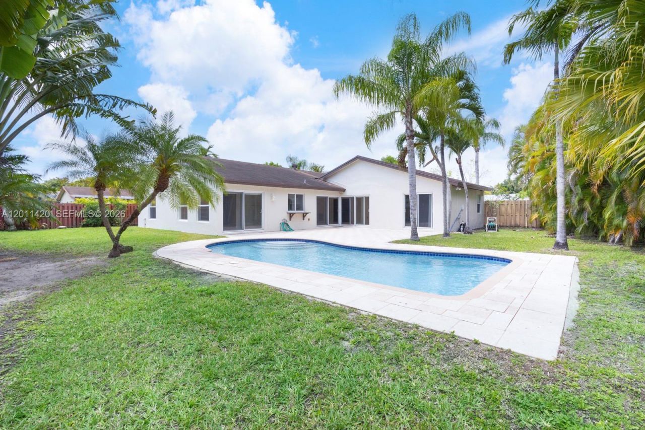 13530 SW 109th Ter , Miami, FL 33186 Photo