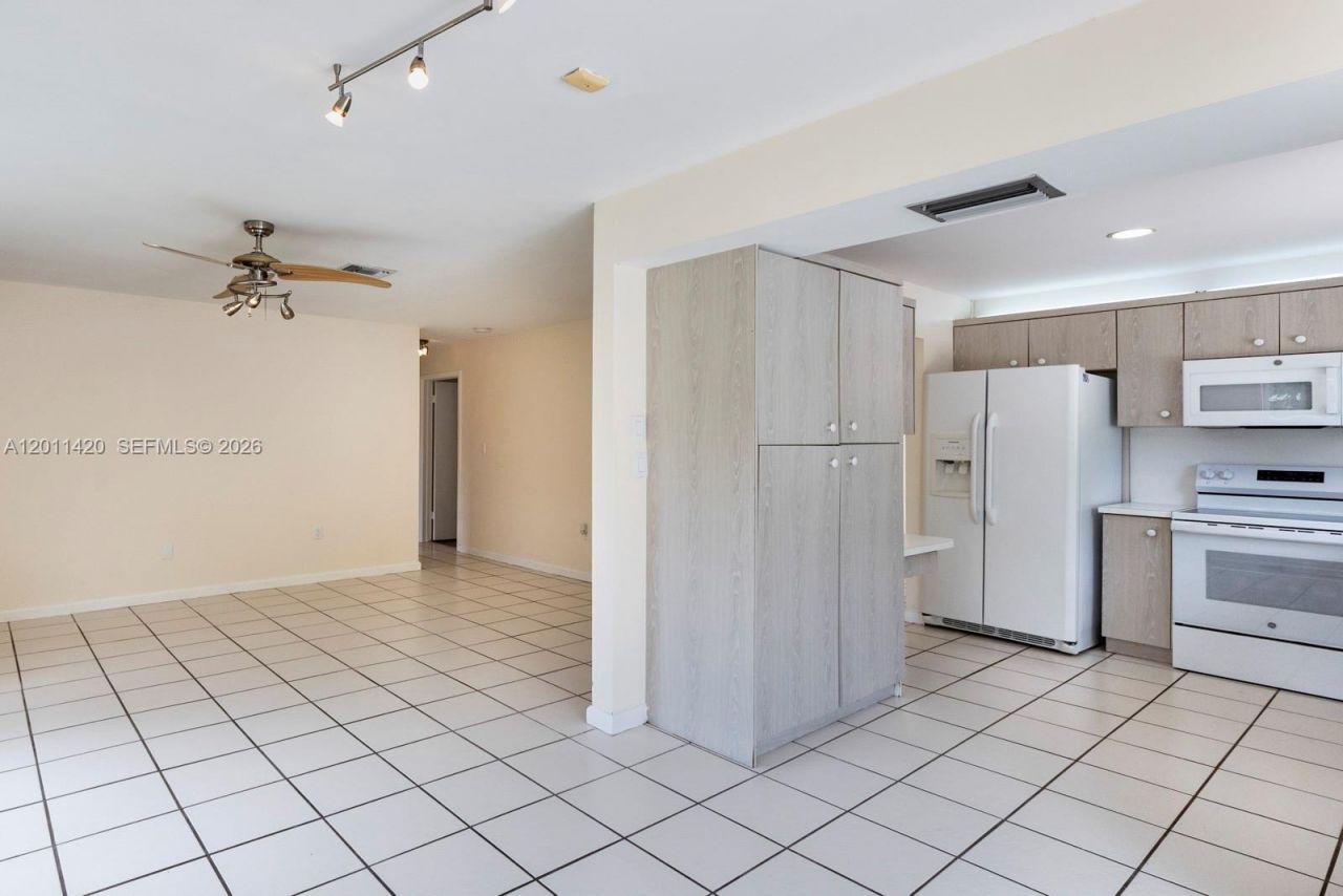 13530 SW 109th Ter , Miami, FL 33186 Photo