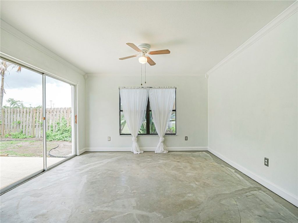 901 Beach Lane, Sebastian, FL 32958 Photo
