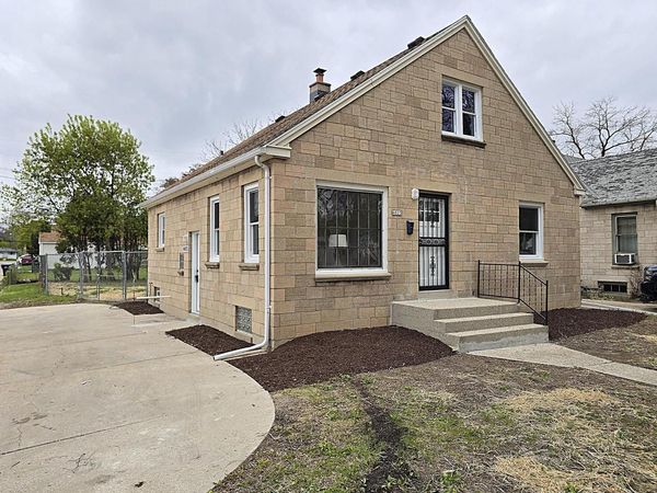 4823 51st BOULEVARD, Milwaukee, WI 53218
