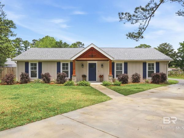 108 Cherry Circle, Daphne, AL 36526
