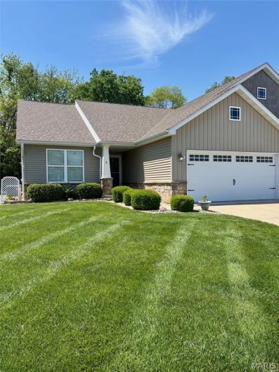 1953 Gliddon Boulevard , Unit B, Troy, IL 62294 Main Photo