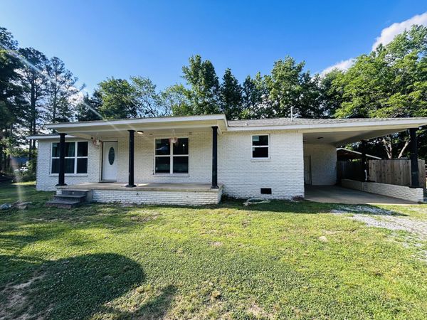 156 Meadowbrook Road, Plantersville, MS 38862