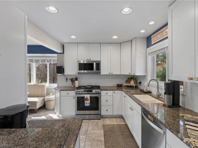 405 Snow Avenue, Coventry, OH 44319 Photo 31