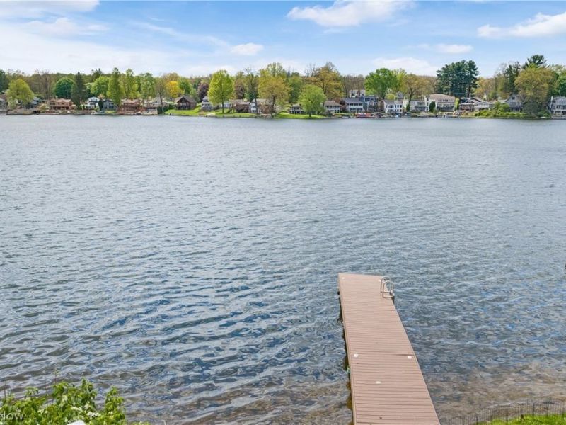 405 Snow Avenue, Coventry, OH 44319 Photo 5