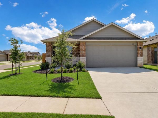 216 Strand LN, Bastrop, TX 78602