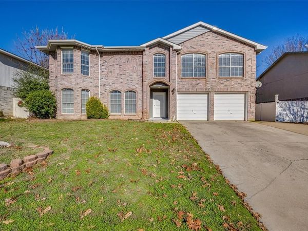 3214 Meadowview Drive, Corinth, TX 76210