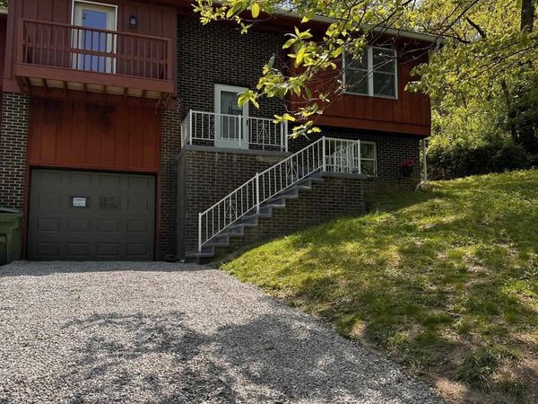 1046 White Avenue, Morgantown, WV 26505