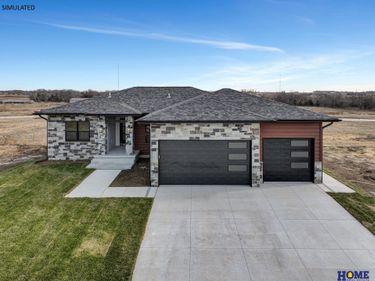 8121 Kallum Drive , Lincoln, NE 68516