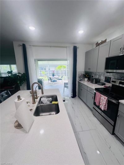 317 SW 26th Ave , Cape Coral, FL 33991 Photo
