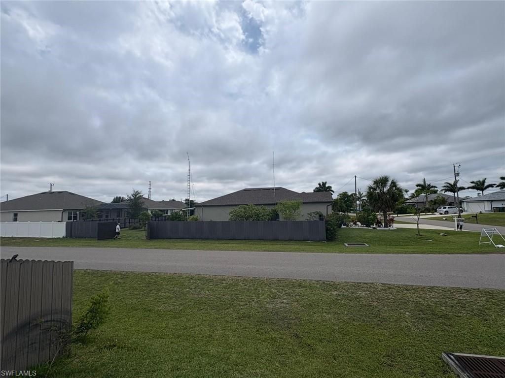 317 SW 26th Ave , Cape Coral, FL 33991 Photo