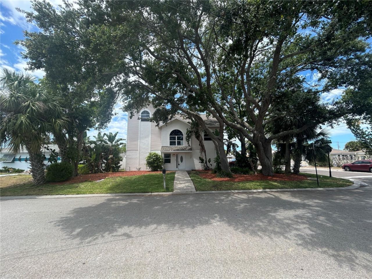 1612 1st St , Indian Rocks Beach, FL 33785 Photo